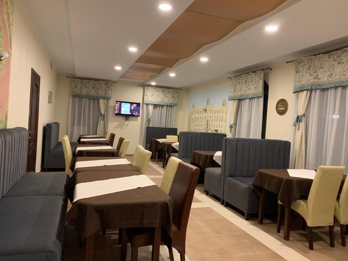 וורוכטה Hotel Kalyna מראה חיצוני תמונה