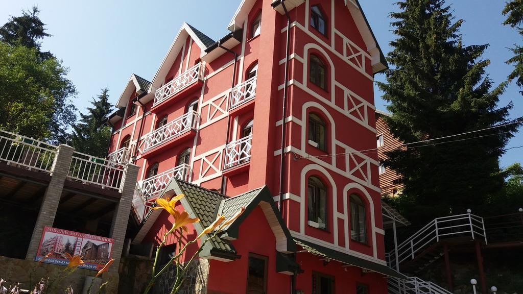 וורוכטה Hotel Kalyna מראה חיצוני תמונה