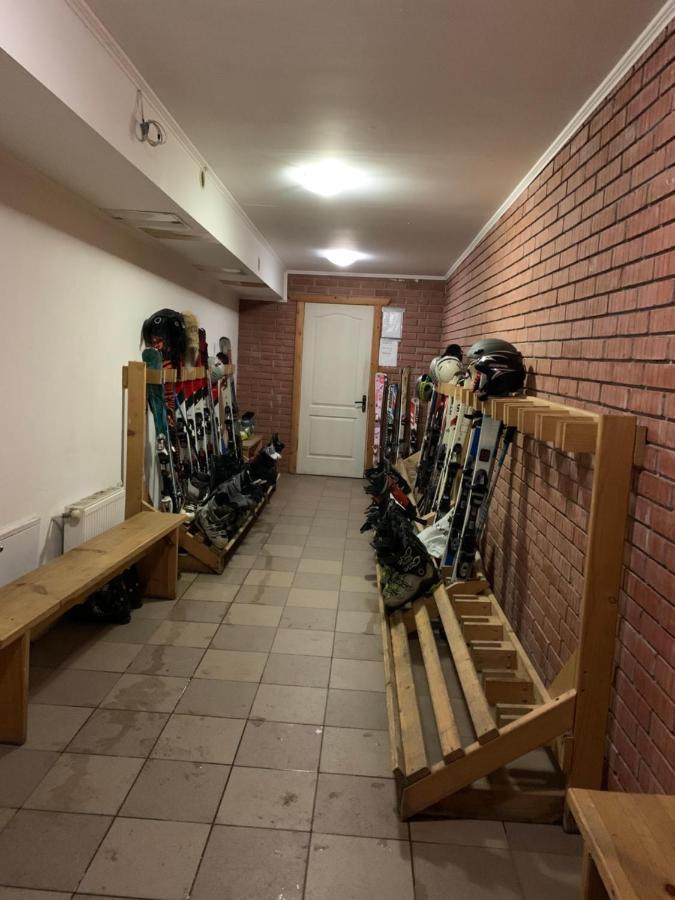 וורוכטה Hotel Kalyna מראה חיצוני תמונה