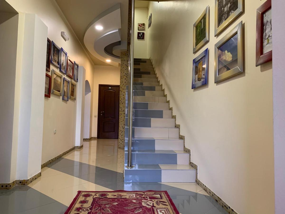 וורוכטה Hotel Kalyna מראה חיצוני תמונה