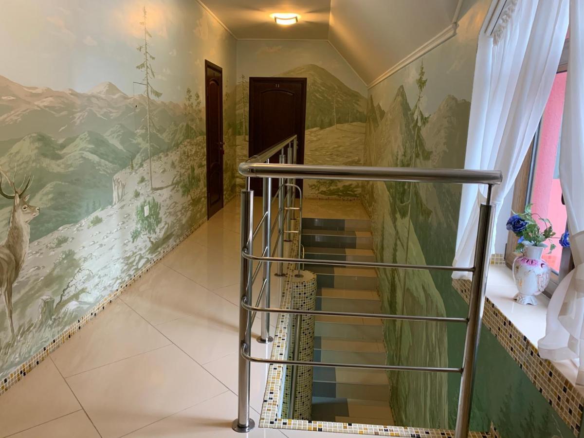 וורוכטה Hotel Kalyna מראה חיצוני תמונה