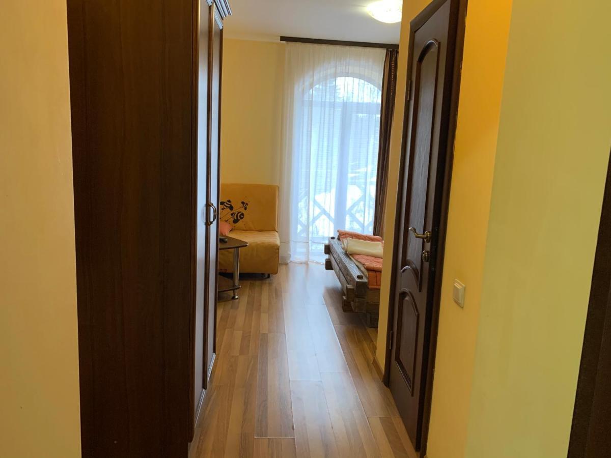 וורוכטה Hotel Kalyna מראה חיצוני תמונה
